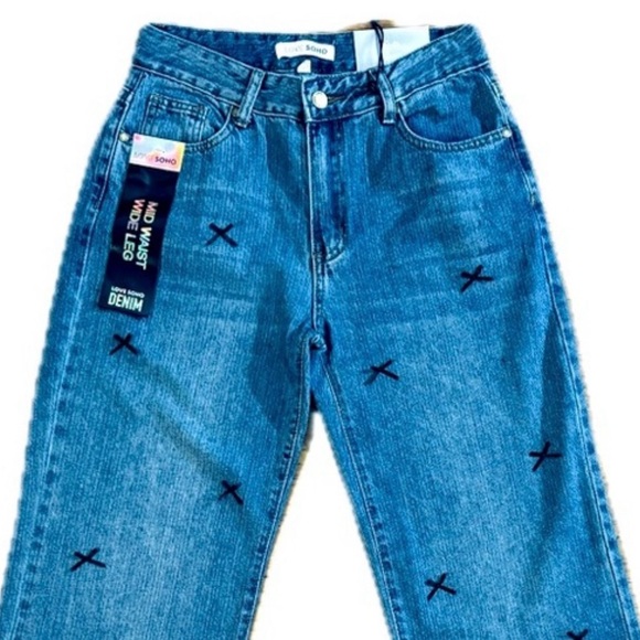 BLACK BOW JEANS - Picture 1 of 5